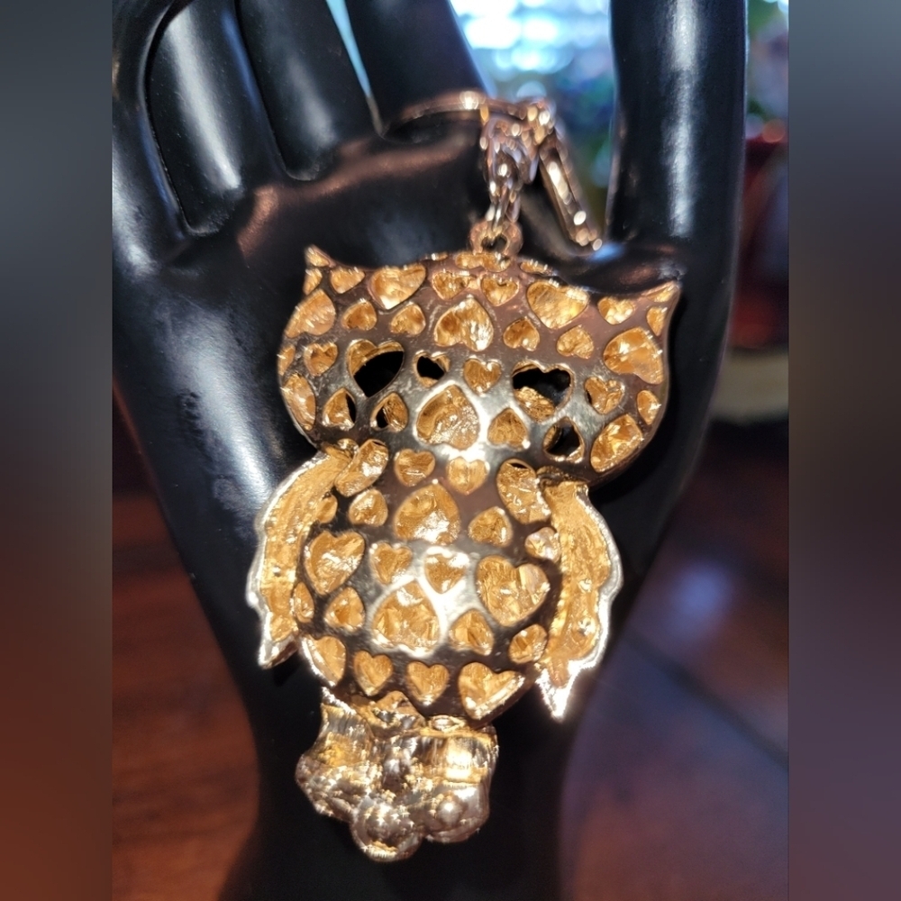 Bag Charm of an Owl - Picture 2 of 4